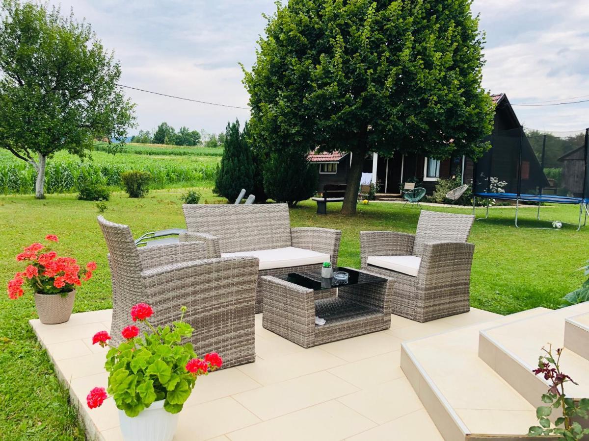 Apartment Golden Fields Smoljanac Bagian luar foto